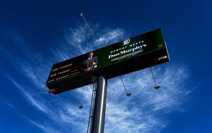 Out of home media LED display installed by Innovateq