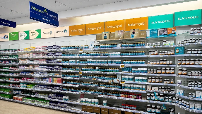 Electronic shelf label installation by Innovateq