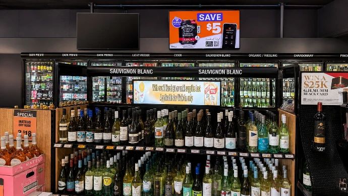 Electronic shelf label installation by Innovateq