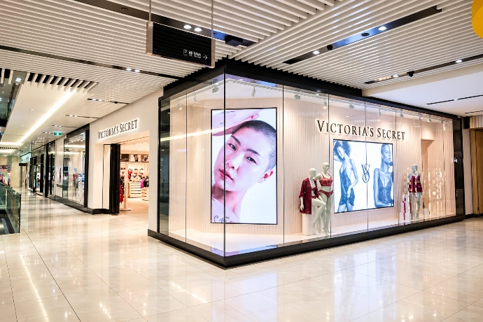 Victoria's Secret store technology upgrade by Innovateq