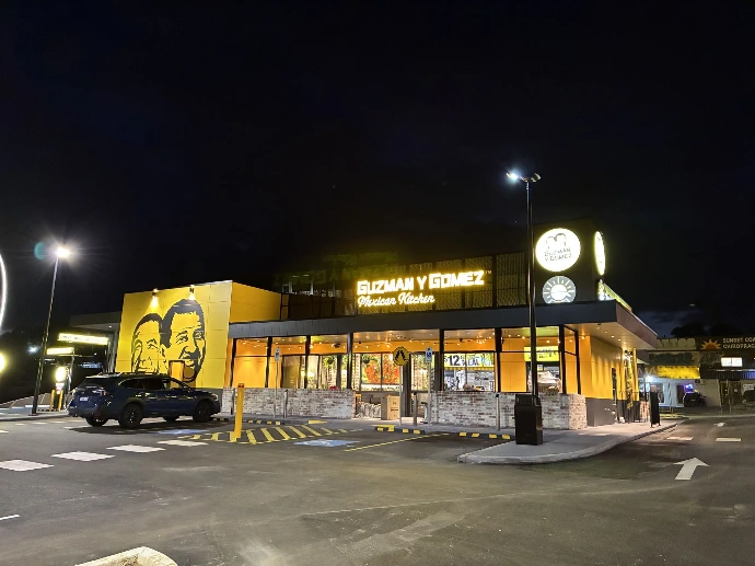 Guzman & Gomez store fit-out with digital menu boards installed by Innovateq